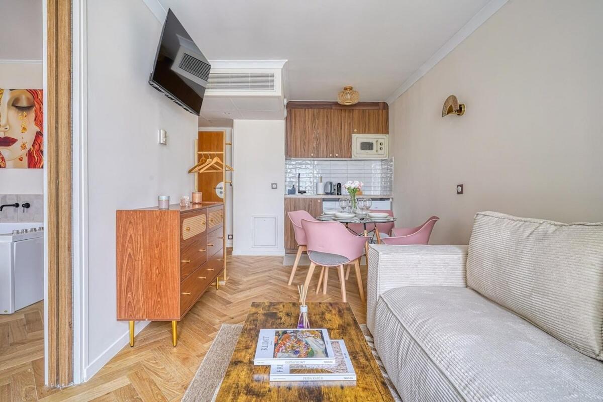 Inn Place To Be Paris La Defense Κουρμπεβουά Εξωτερικό φωτογραφία